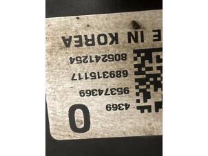 Gebruikte Subframe Opel Karl 1.0 12V Prijs op aanvraag aangeboden door Autodemontage van de Laar