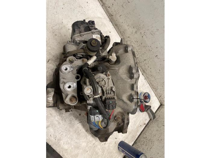 Gebruikte Automaatbak Opel Meriva (A) 1.8 16V Prijs € 700,00 Margeregeling aangeboden door Autodemontage van de Laar