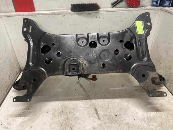 Gebruikte Subframe Ford Transit Custom 2.2 TDCi 16V Prijs € 150,00 Margeregeling aangeboden door Autodemontage van de Laar