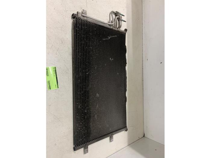 Gebruikte Radiateur Airco Ford Focus 2 Wagon 1.6 16V Prijs € 70,00 Margeregeling aangeboden door Autodemontage van de Laar