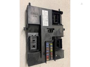 Gebruikte Zekeringkast Ford Transit Custom 2.2 TDCi 16V Prijs op aanvraag aangeboden door Autodemontage van de Laar