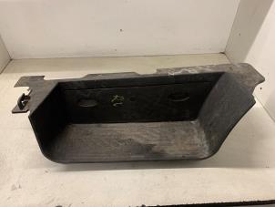 Gebruikte Voorinstap rechts Ford Transit Custom 2.2 TDCi 16V Prijs € 60,00 Margeregeling aangeboden door Autodemontage van de Laar