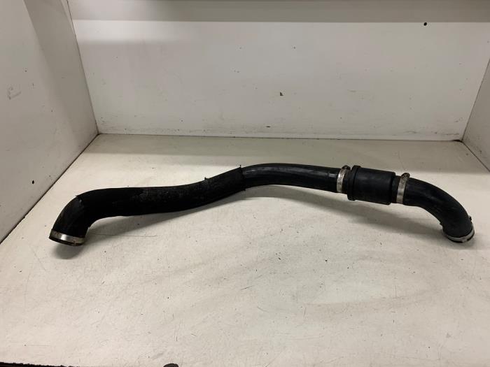 Gebruikte Intercooler Slang Ford Transit Custom 2.2 TDCi 16V Prijs € 50,00 Margeregeling aangeboden door Autodemontage van de Laar