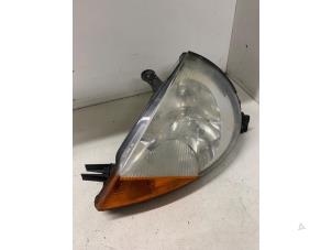 Gebruikte Koplamp links Ford Ka I 1.3i Prijs € 40,00 Margeregeling aangeboden door Autodemontage van de Laar