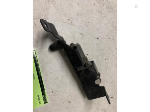 Gebruikte Diversen Renault Trafic (1FL/2FL/3FL/4FL) 2.0 dCi 16V 110 Prijs op aanvraag aangeboden door Autodemontage van de Laar