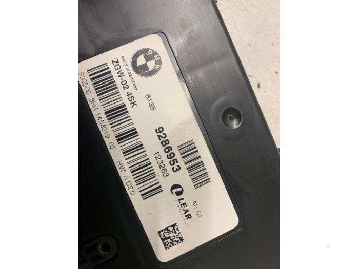 Gateway module van een BMW X3 (F25) xDrive20d 16V 2012