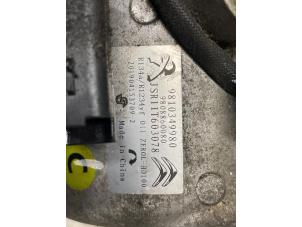 Gebruikte Aircopomp Peugeot 208 I (CA/CC/CK/CL) 1.2 Vti 12V PureTech Prijs op aanvraag aangeboden door Autodemontage van de Laar