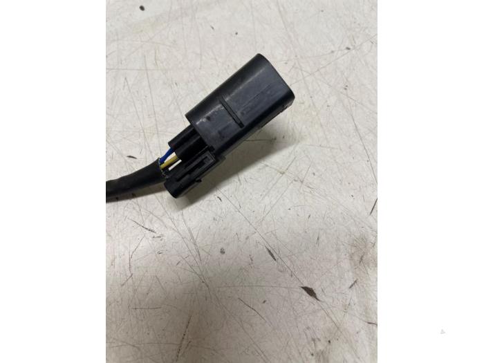 Lambda Sonde van een Mercedes-Benz A Limousine (177.1) 1.3 A-200 Turbo 2019