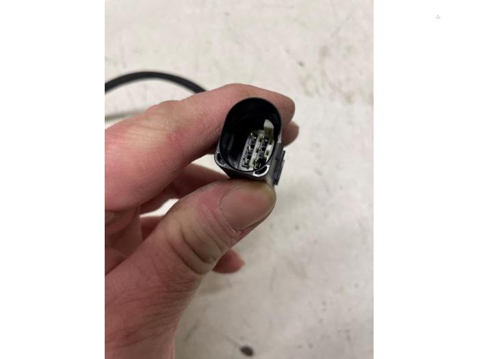 Lambda Sonde van een Mercedes-Benz A Limousine (177.1) 1.3 A-200 Turbo 2019