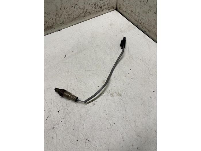 Gebruikte Lambda Sonde Mercedes A Limousine (177.1) 1.3 A-200 Turbo Prijs € 40,00 Margeregeling aangeboden door Autodemontage van de Laar