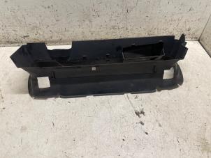 Gebruikte Luchtgeleider Volvo C30 (EK/MK) 1.8 16V Prijs op aanvraag aangeboden door Autodemontage van de Laar