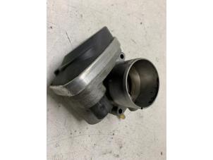 Gebruikte Gasklephuis Renault Megane III Berline (BZ) 1.6 16V Prijs € 35,00 Margeregeling aangeboden door Autodemontage van de Laar