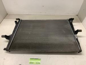 Gebruikte Radiateur Renault Megane III Berline (BZ) 1.6 16V Prijs € 50,00 Margeregeling aangeboden door Autodemontage van de Laar