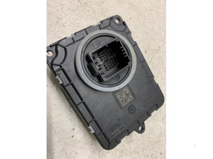 Gebruikte Module LED koplamp MG MG4 Electric Standard 51 kWh Prijs € 125,00 Margeregeling aangeboden door Autodemontage van de Laar