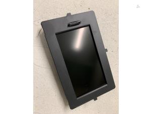 Gebruikte Display Interieur Renault Kangoo/Grand Kangoo (KW) 1.5 dCi 90 FAP Prijs op aanvraag aangeboden door Autodemontage van de Laar