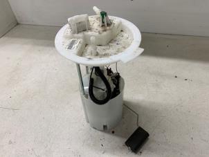 Gebruikte Benzinepomp Fiat Panda/Pandina (312) 0.9 TwinAir 60 Prijs op aanvraag aangeboden door Autodemontage van de Laar