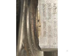 Gebruikte Hogedrukpomp Peugeot 308 SW (L4/L9/LC/LJ/LR) 1.2 12V e-THP PureTech 130 Prijs op aanvraag aangeboden door Autodemontage van de Laar