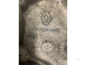 Gebruikte Distributiedeksel Dacia Sandero II 0.9 TCE 12V Prijs op aanvraag aangeboden door Autodemontage van de Laar