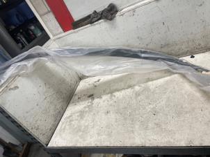 Nieuwe Lip voorbumper Renault Megane III Berline (BZ) Prijs € 30,25 Inclusief btw aangeboden door Autodemontage van de Laar