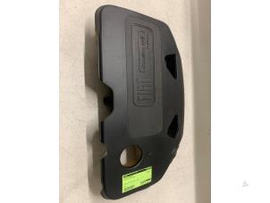 Gebruikte Luchtfilterhuis Fiat 500 (312) 0.9 TwinAir 80 Prijs € 50,00 Margeregeling aangeboden door Autodemontage van de Laar