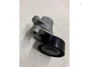 Gebruikte Spanrol Multiriem Volkswagen Up! (121) 1.0 MPI 12V Prijs € 30,25 Inclusief btw aangeboden door Autodemontage van de Laar