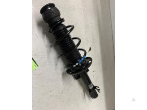 Gebruikte Mac Phersonpoot links-voor Volkswagen Up! (121) 1.0 MPI 12V Prijs € 145,20 Inclusief btw aangeboden door Autodemontage van de Laar