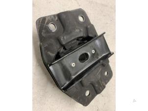 Gebruikte Motorrubber Volkswagen Up! (121) 1.0 MPI 12V Prijs € 30,25 Inclusief btw aangeboden door Autodemontage van de Laar