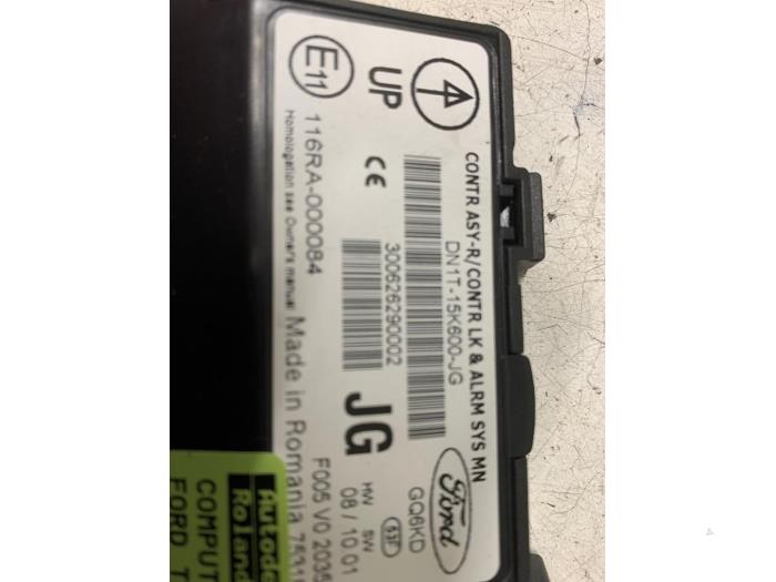 Computer Body Control van een Ford Transit Courier 1.5 TDCi 75 2017