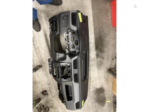 Gebruikte Dashboard Renault Express 1.5 dCi 75 Prijs € 200,00 Margeregeling aangeboden door Autodemontage van de Laar