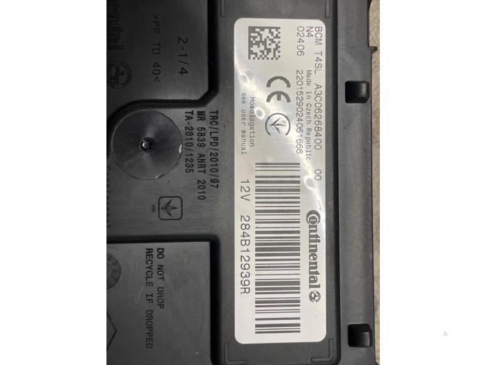 Gebruikte Computer Body Control Renault Express 1.5 dCi 75 Prijs € 150,00 Margeregeling aangeboden door Autodemontage van de Laar