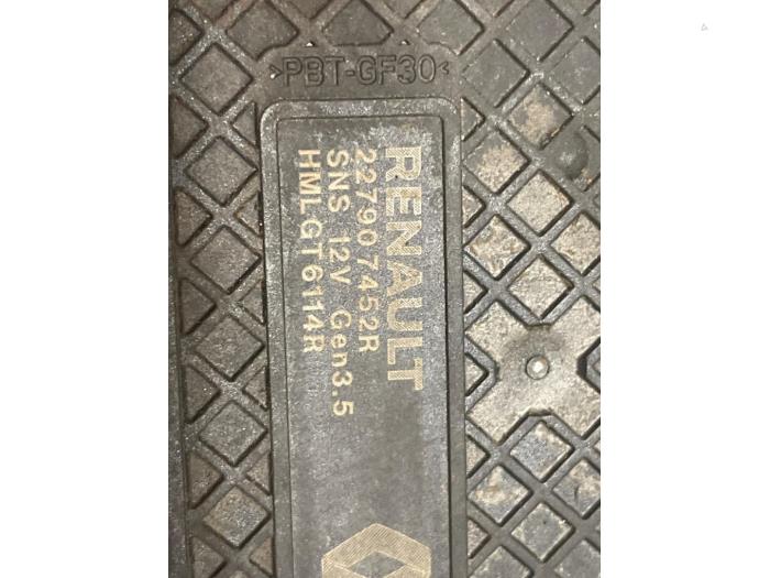 Nox sensor van een Renault Express 1.5 dCi 75 2023