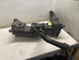 Gebruikte Tank adblue Renault Express 1.5 dCi 75 Prijs € 450,00 Margeregeling aangeboden door Autodemontage van de Laar