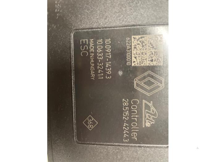 ABS Pomp van een Renault Express 1.5 dCi 75 2023