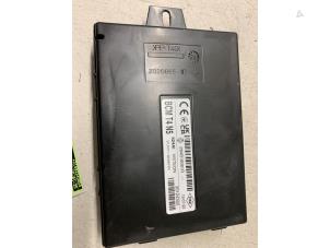 Gebruikte BCM Renault Twingo III (AH) ZE R80 Prijs € 85,00 Margeregeling aangeboden door Autodemontage van de Laar