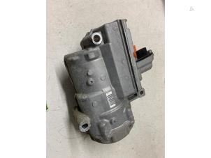 Gebruikte Aircopomp Renault Twingo III (AH) ZE R80 Prijs € 350,00 Margeregeling aangeboden door Autodemontage van de Laar