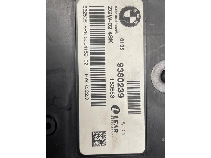 Gebruikte Sam module BMW 5 serie Touring (F11) 520d 16V Prijs € 90,00 Margeregeling aangeboden door Autodemontage van de Laar