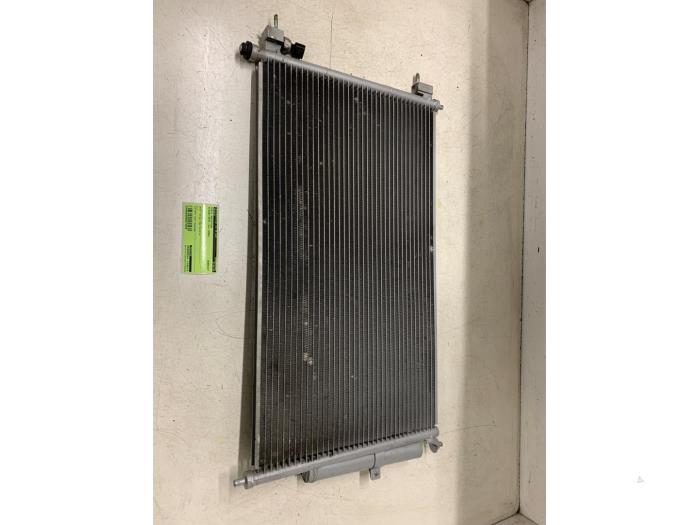 Gebruikte Airco Radiateur Nissan Note (E11) 1.6 16V Prijs € 70,00 Margeregeling aangeboden door Autodemontage van de Laar