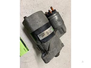 Gebruikte Startmotor Renault Twingo II (CN) 1.2 16V GT TCE Prijs € 35,00 Margeregeling aangeboden door Autodemontage van de Laar