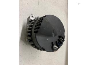Gebruikte Dynamo Mercedes S (W220) 3.2 S-320 18V Prijs op aanvraag aangeboden door Autodemontage van de Laar