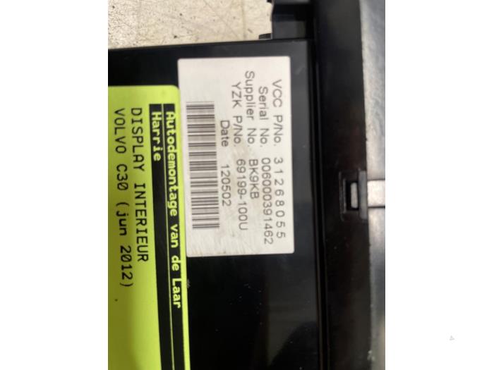 Gebruikte Display Interieur Volvo C30 (EK/MK) 1.6 D2 16V Prijs € 25,00 Margeregeling aangeboden door Autodemontage van de Laar