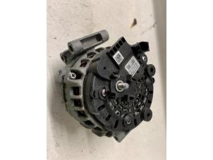 Gebruikte Dynamo Volkswagen Golf VII (AUA) 2.0 GTI 16V Prijs € 75,00 Margeregeling aangeboden door Autodemontage van de Laar