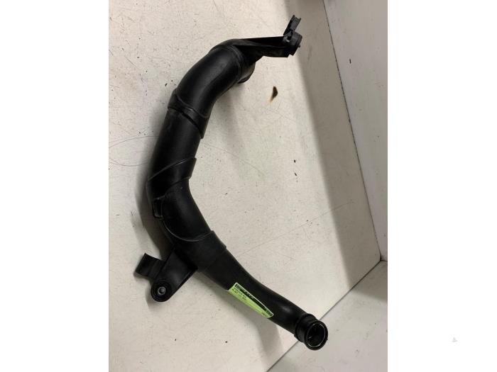 Gebruikte Intercooler Buis Volkswagen Golf VII (AUA) 2.0 GTI 16V Prijs € 80,00 Margeregeling aangeboden door Autodemontage van de Laar