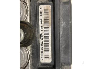 Gebruikte ABS Pomp Fiat Grande Punto (199) 1.3 JTD Multijet 16V VGT Prijs € 50,00 Margeregeling aangeboden door Autodemontage van de Laar