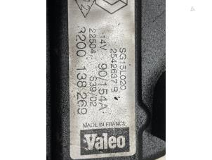 Gebruikte Dynamo Renault Espace (JK) 2.0 16V Turbo Prijs € 175,00 Margeregeling aangeboden door Autodemontage van de Laar