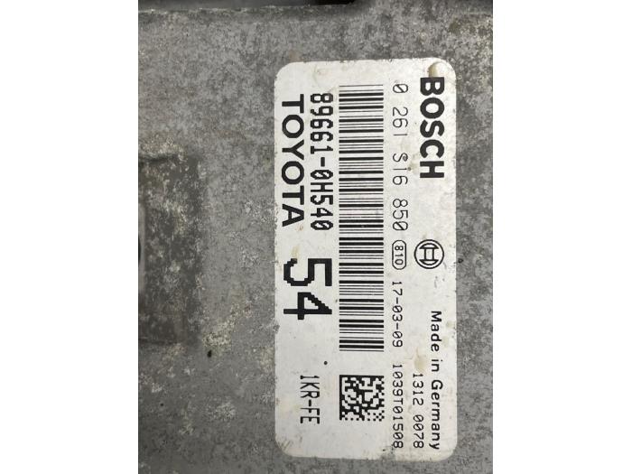 Gebruikte Computer Motormanagement Peugeot 108 1.0 12V Prijs € 100,00 Margeregeling aangeboden door Autodemontage van de Laar
