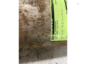 Gebruikte Uitlaat Middendemper Kia Stonic (YB) 1.0i T-GDi 12V Prijs € 50,00 Margeregeling aangeboden door Autodemontage van de Laar