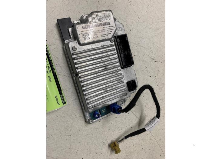 Regelunit Multi Media van een Ford Transit Courier 1.5 TDCi 75 2022