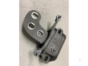 Gebruikte Motorsteun Ford Transit Courier 1.5 TDCi 75 Prijs € 60,50 Inclusief btw aangeboden door Autodemontage van de Laar