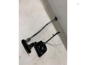 Gebruikte Reservewiel Ophangmechaniek Ford Transit Courier 1.5 TDCi 75 Prijs € 48,40 Inclusief btw aangeboden door Autodemontage van de Laar