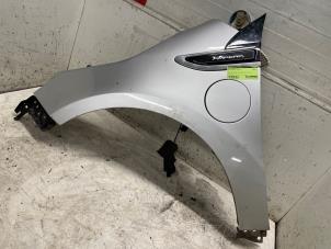 Gebruikte Scherm links-voor Opel Ampera 1.4 16V Prijs € 150,00 Margeregeling aangeboden door Autodemontage van de Laar